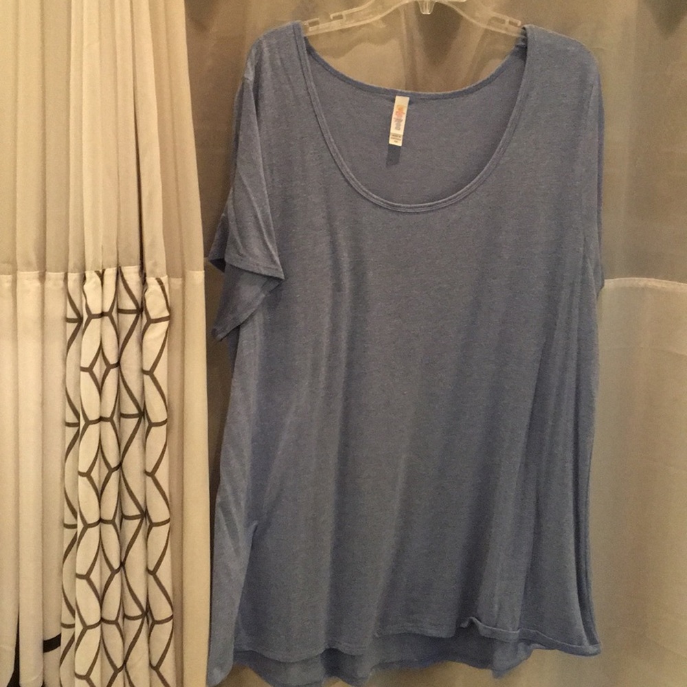 Lula roe short sleeve T-shirt